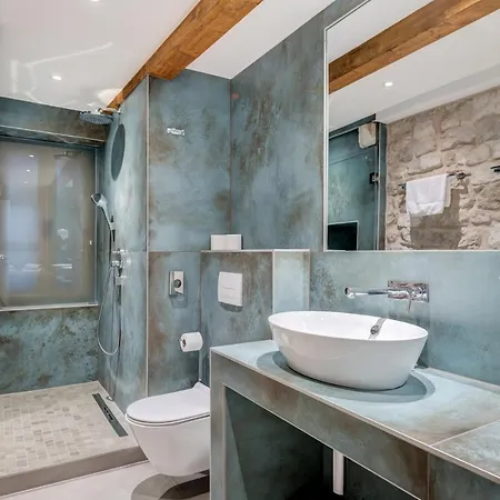 بيت ضيافة M Luxury